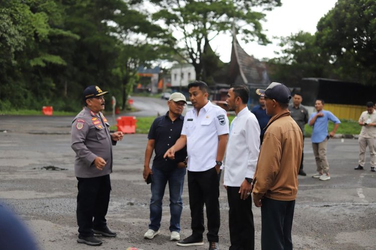 Tinjau Terminal Busur, Wagub Vasko  Soroti Jalan Rusak dan Aktifkan Kembali Arena Balap