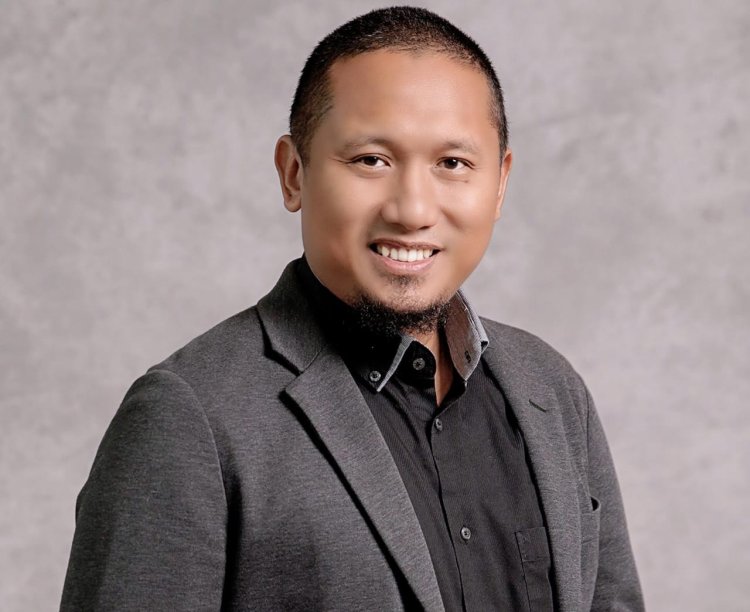 Dari Gang Sempit Menuju Panggung Profesional, Muhammad Kurniansyah alias Photographer Kondang Raih Posisi Ketua HIPDI DKI Jakarta