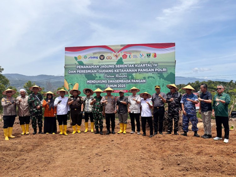Resmikan Gudang Ketahanan Pangan Polri, Wabup Candra Dampingi Kapolda Sumbar Tanam Jagung Serentak di Kota Solok