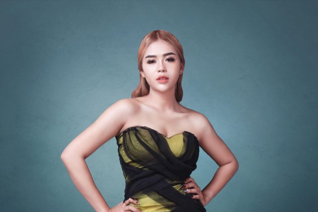 DJ Reyna Vee, Talenta Asal Sragen yang Terus Berkembang di Dunia Musik dan Bisnis