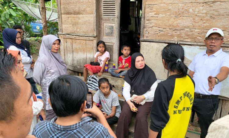 Nia Jon Pandu Kunjungi Lima Anak Di Tinggal Orang Tua