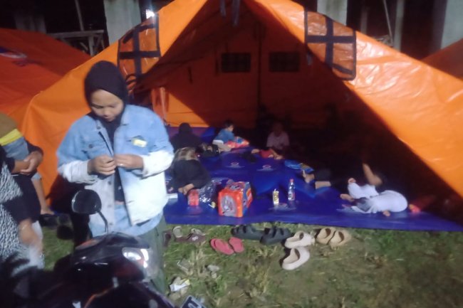 Bukit Limbang Retak,  210 Warga Gantung Ciri  Diungsikan 