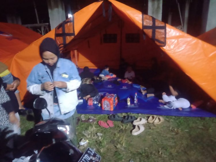 Bukit Limbang Retak,  210 Warga Gantung Ciri  Diungsikan 