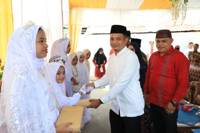 Anggota DPRD Kota Solok,Romi Indra Utama Hadiri Khatam Alqur'an Ke IV MDTA Masjid Istiqomah Tanah Garam