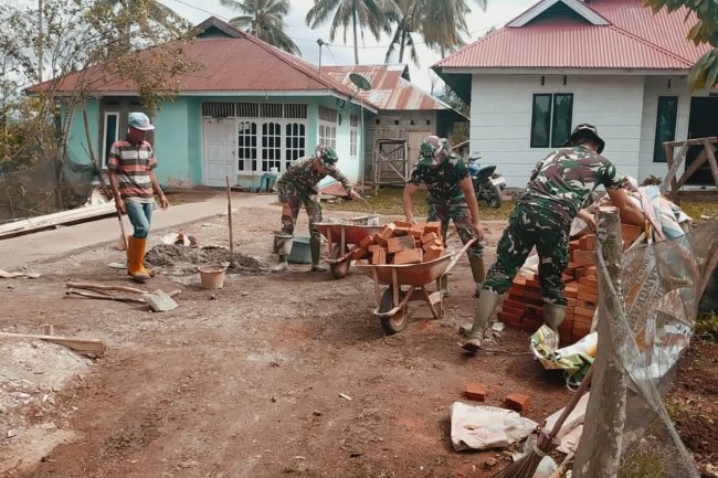 Wujudkan Kepedulian Terhadap Masyarakat, Satgas TMMD Bangun MCK