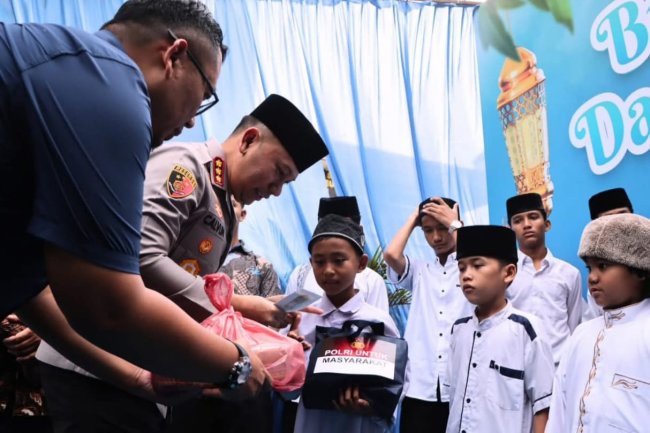 Satres Narkoba Polrestabes Medan Tebar Berkah Ramadhan 1447 H Tebar dengan Buka Puasa Bersama dan Santuni Anak Yatim