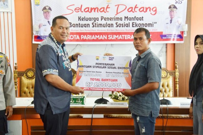 Pemko Pariaman Salurkan Bantuan Rp8 Juta per KK untuk Korban Banjir dan Longsor, Ini Rinciannya