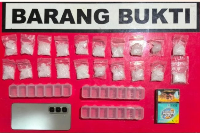 Polres Solok Tangkap Pria Asal Pekanbaru, 20 Paket Sabu Disita di Kabupaten Solok