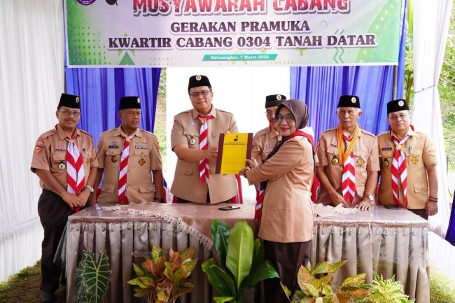 Terpilih Aklamasi, Wabup Ahmad Fadly menjadi Ketua Kwarcab Gerakan Pramuka Tanah Datar 2026–2031