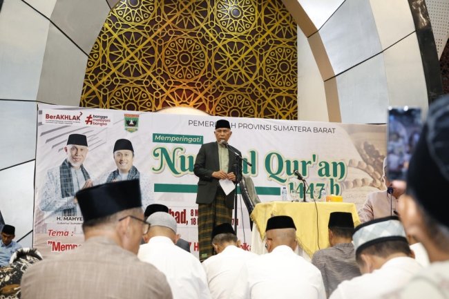 Peringatan Nuzulul Qur’an di Padang, Gubernur Sumbar Mahyeldi Ajak Masyarakat Amalkan Nilai Al-Qur’an