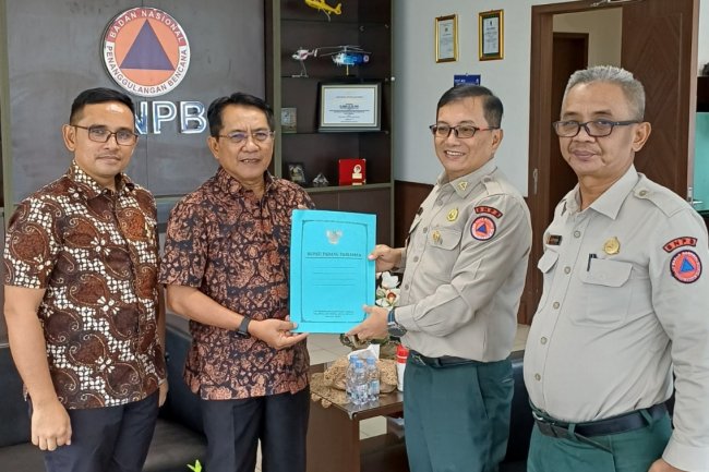 Temui BNPB di Jakarta, Bupati Padang Pariaman Perjuangkan Dana Pemulihan Pascabencana dan Pembangunan Jembatan Sikabu