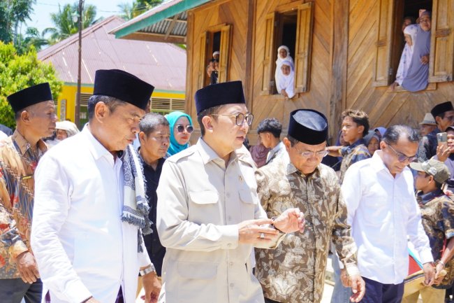 Bupati John Kenedy Azis Sambut Kunjungan Menteri Kebudayaan Fadli Zon di Surau Gadang Syekh Burhanuddin