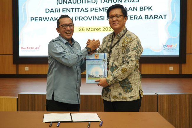 Menjadi yang Pertama Serahkan LKPD 2025 ke BPK Sumbar, Pemkab Tanah Datar Terbaik Pertama dengan Nilai 89,19 Persen