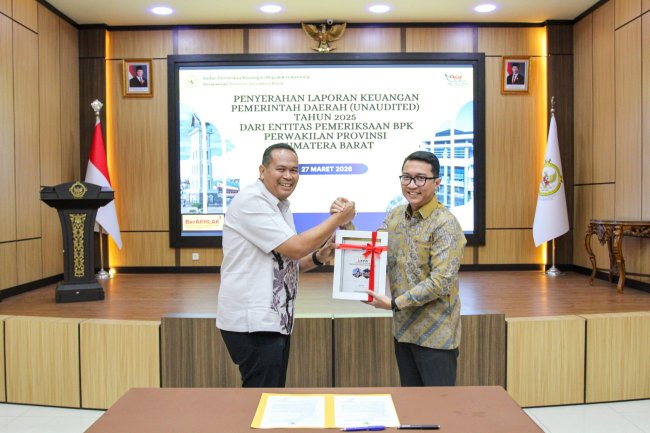 Wali Kota Pariaman Serahkan LKPD 2025 ke BPK Sumbar, Targetkan Opini WTP Kembali