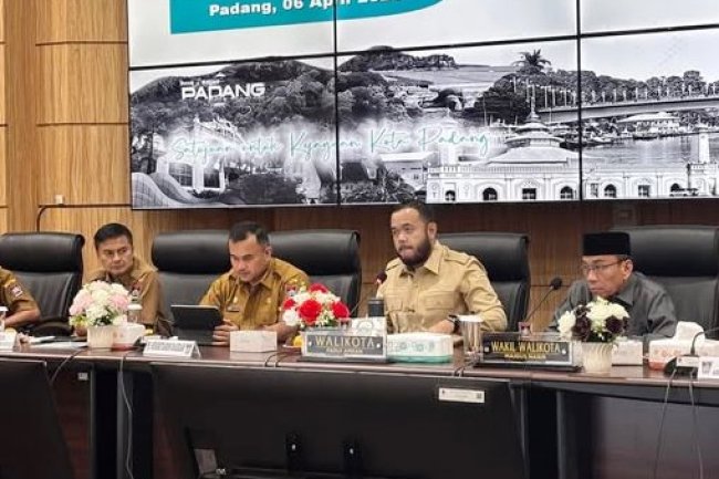 Wali Kota Fadly Amran Dorong Peningkatan SDM ASN, Fokus Pelatihan dan Kemampuan Bahasa Inggris
