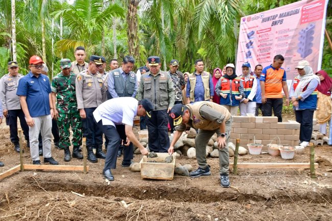 BNPB Mulai Pembangunan Huntap Mandiri di Agam, Gunakan Teknologi Sepablock Tahan Bencana