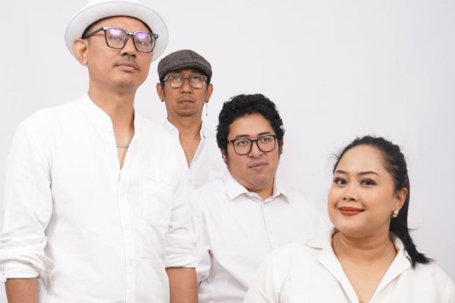 Dari Panggung ke Studio, USIX Band Tuangkan Emosi Lewat “Hati yang Terbuka"
