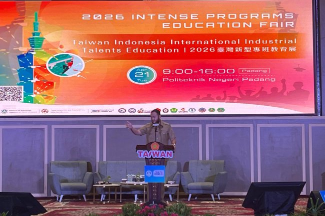 Pemko Padang Perkuat Program Beasiswa Internasional, Target Kirim 200 Mahasiswa ke Luar Negeri