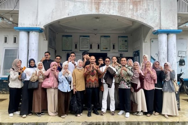 Mahasiswa Magister Ilkom Universitas Andalas Dalami Manajemen Krisis di Dinas Komunikasi dan Informatika Kota Padang Panjang