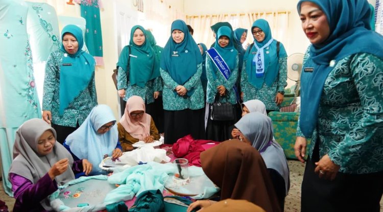 Dasawisma Messra 6 Tanah Datar Masuk 6 Besar Sumbar, Tunjukkan Kekuatan Budaya dan Ekonomi Kreatif