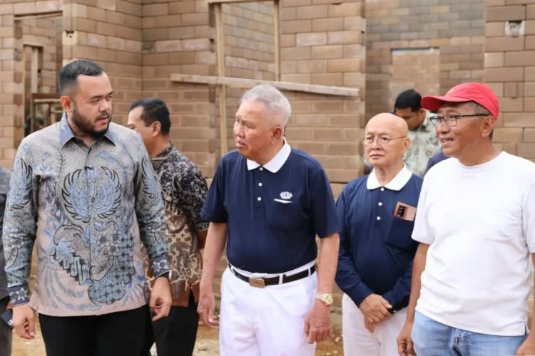 Wali Kota Padang Tinjau Pembangunan Huntap Air Dingin, 39 Unit Ditarget Rampung Juni 2026