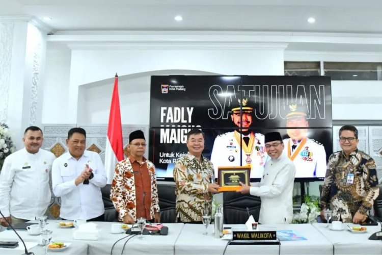 Kota Padang Jadi Pilot Project Nasional Digitalisasi Bansos, Siap Diluncurkan Oktober 2026