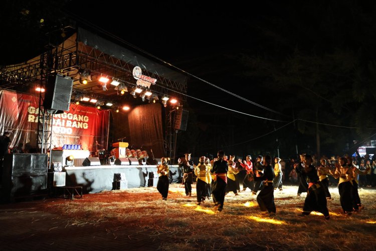 Festival Randai Tradisi Remaja Sumbar 2026 di Pariaman Sukses Digelar, Dorong Pelestarian Budaya Minangkabau