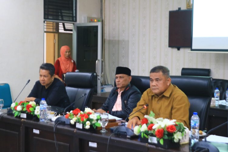 Pansus LKPJ Walikota Solok tahun 2025 Laksanakan Pembahasan Bersama OPD