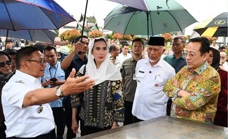 Menteri Pariwisata Kunjungi Bukittinggi, Dorong Pengembangan Wisata dan Event 100 Tahun Jam Gadang