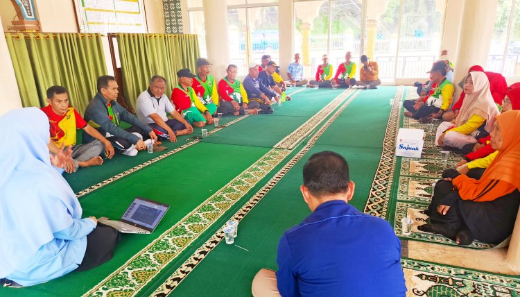 dr. Sutri Hariyani Edukasi Pola Hidup Sehat Bagi Anggota KJS Gor Batutupang