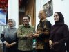 Pisah Sambut Dandim 0307 Tanah Datar: Bupati Eka Putra Lepas Letkol Agus Priyo dengan Haru