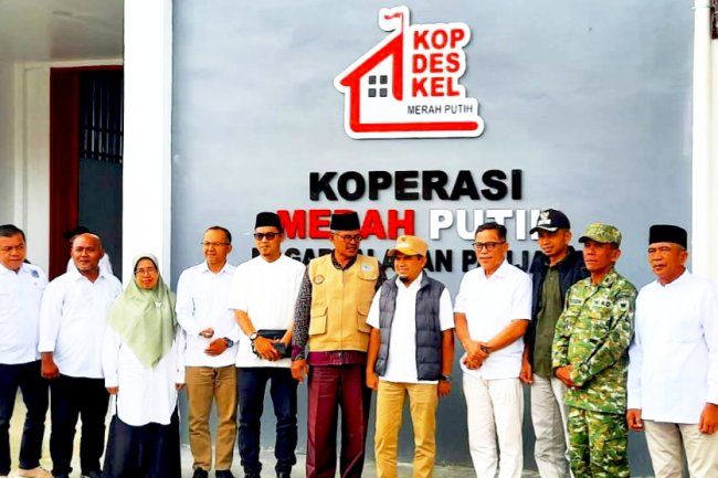 Launching Nasional 1.061 Gerai Koperasi Desa Merah Putih. Wabup Candra: Dapat Memperkuat Ekonomi Masyarakat Nagari