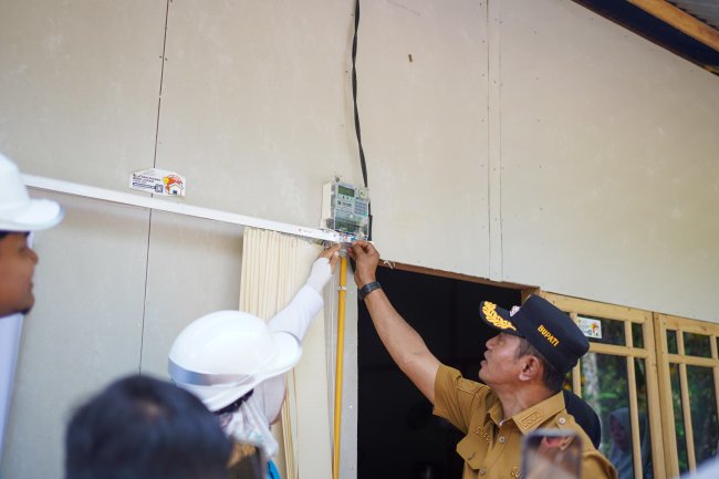 Program Bantuan Pasang Baru Listrik (BPBL) Tahun 2026 di Kabupaten Solok Sudah Menyala