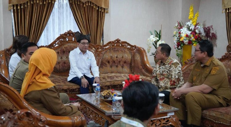 Wamenkes RI Kunjungi Tanah Datar, Pemkab Dorong Percepatan Eliminasi TB dan Penguatan Layanan Kesehatan