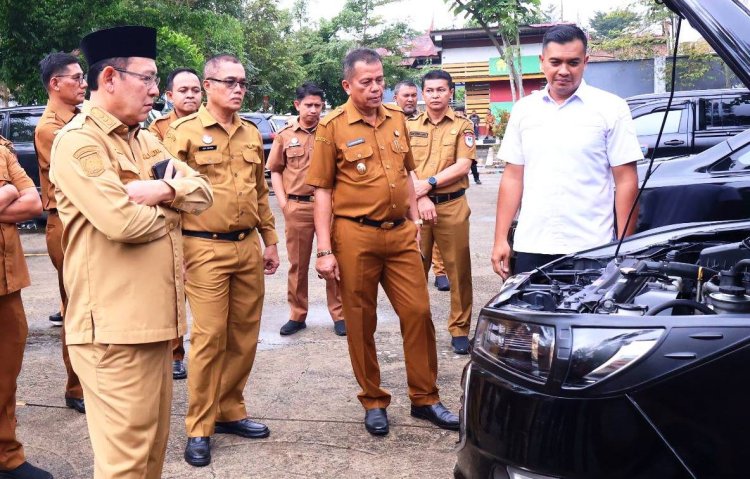 Wali Kota Payakumbuh Periksa Kendaraan Dinas, Tegaskan Penggunaan Aset Negara Harus Tertib dan Profesional
