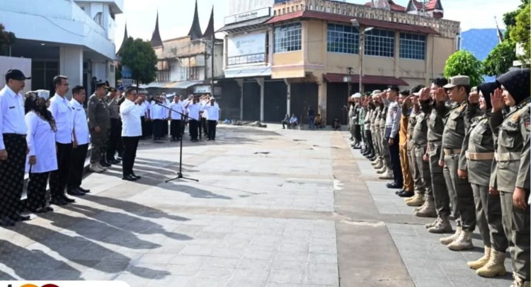 Tata Kawasan Jam Gadang, Wali Kota Bukittinggi Pindahkan PKL ke Pasar Atas