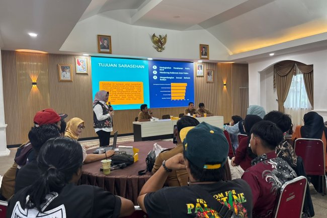 Bidik Pasar Nasional, Pelaku Ekonomi Kreatif Padang Panjang Didorong Maksimalkan Budaya Lokal dan Digitalisasi