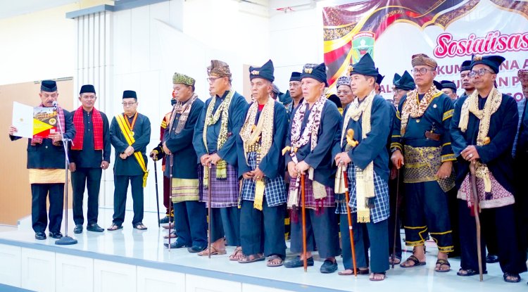 Ketua LKAAM Prov. Sumbar Kukuhkan Pengurus LKAAM Kabupaten Solok Periode 2024–2029