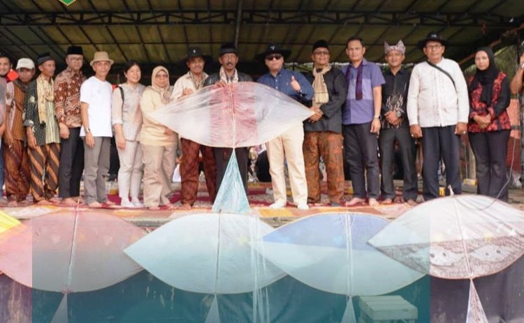 Sukses Digelar, Wali Kota Hendri Arnis Resmi Tutup Festival Alang-Alang Baradaik Padang Panjang